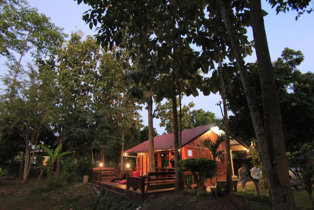 Вілла Baan Suan Auy Kham Ме-Сай Екстер'єр фото